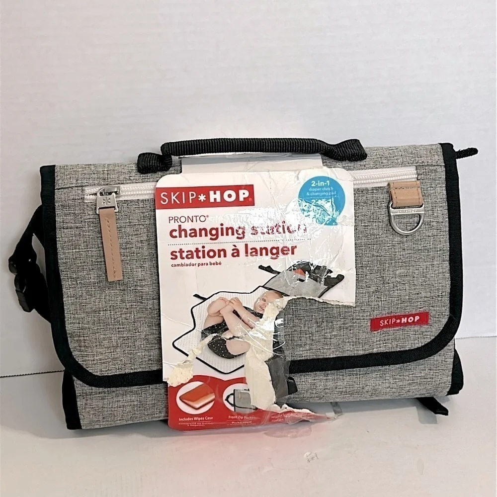 Skip hop 2 in 1 changing station gray melange NWT